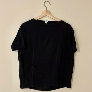 Lululemon back in action tee